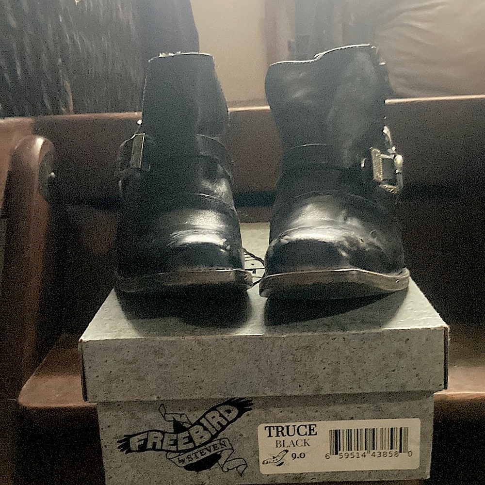 Freebird Truce sz. 9 Black EUC